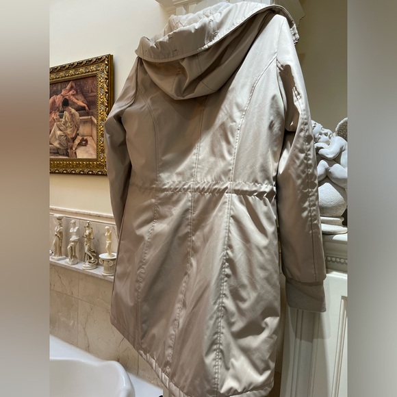 Calvin Klein Collection Beige Puffer Jacket - Picture 8 of 10